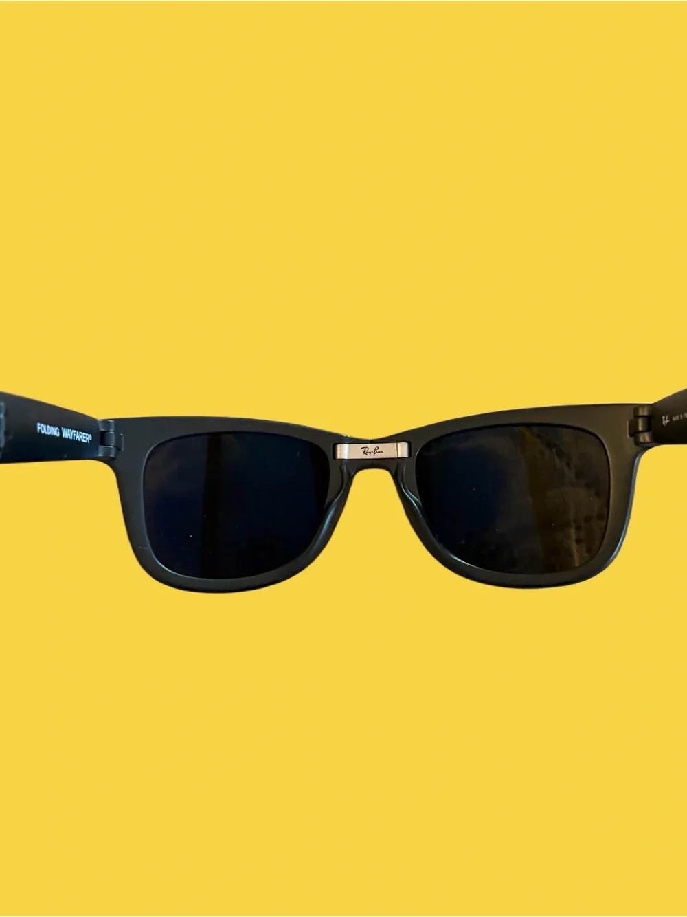 Brand new Ray-Ban Folding Wayfarer 